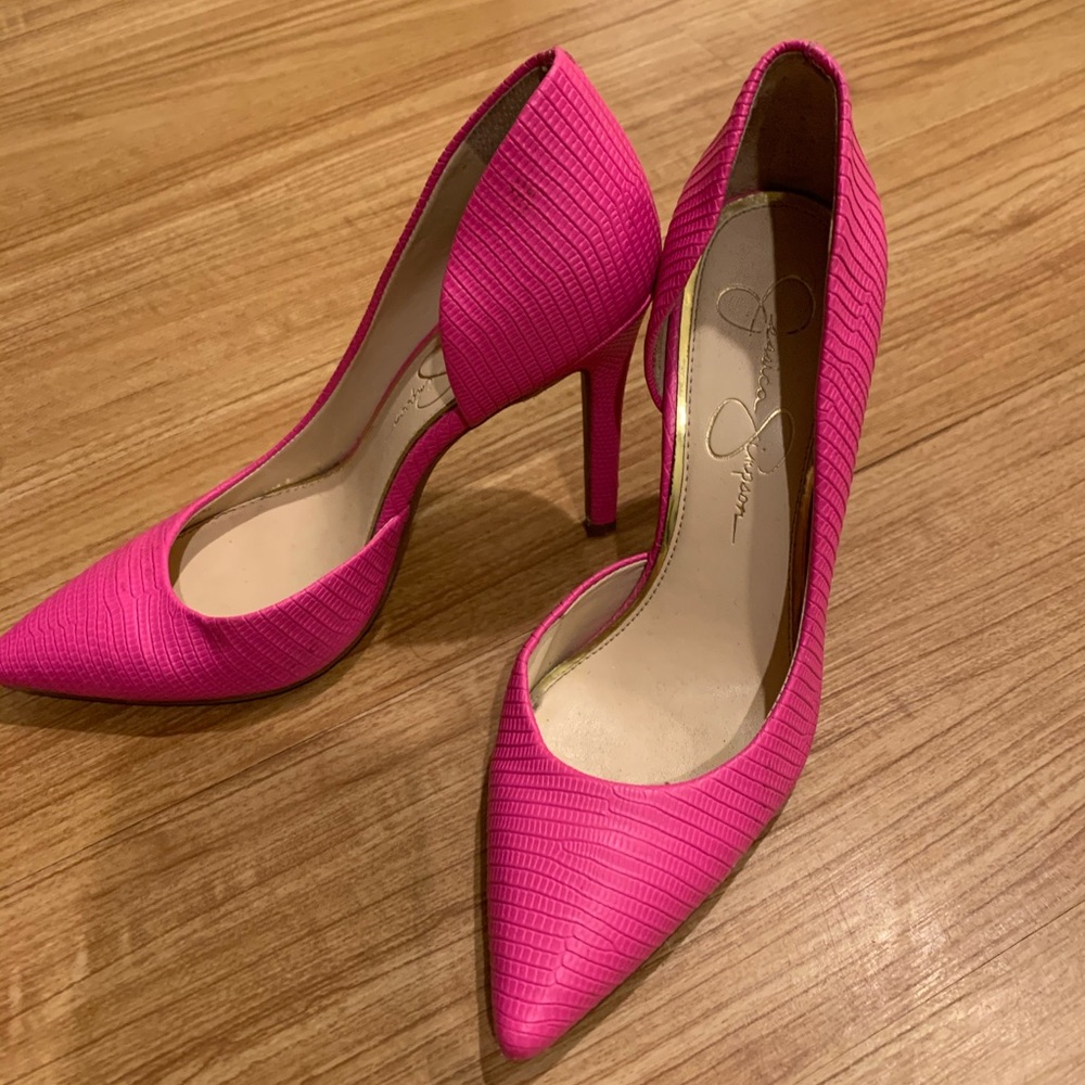 Pink heels
